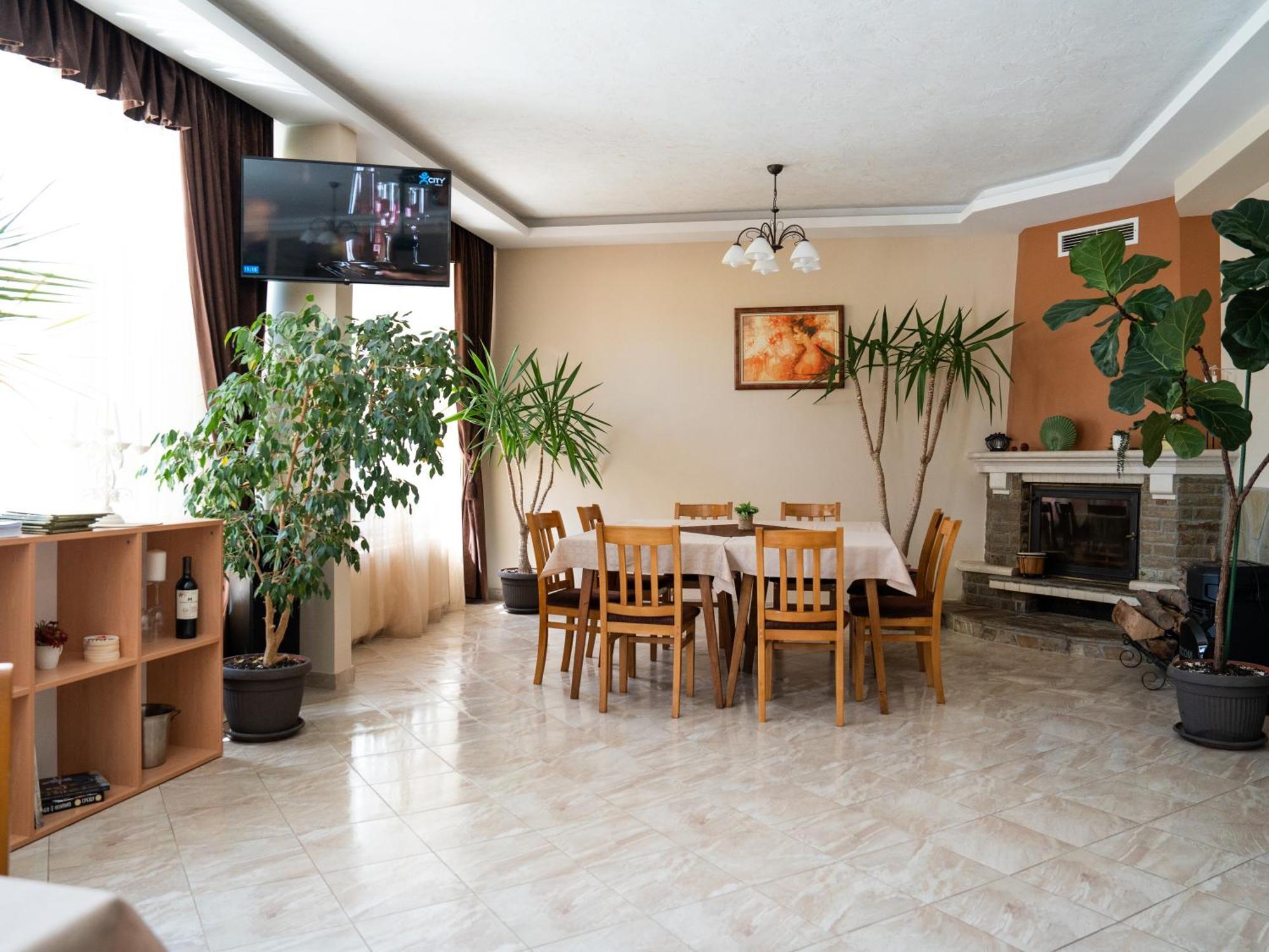 Hotel Velista Voneshta Voda Extérieur photo