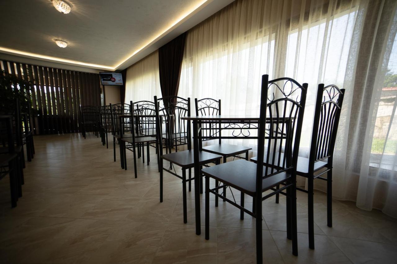 Hotel Velista Voneshta Voda Extérieur photo