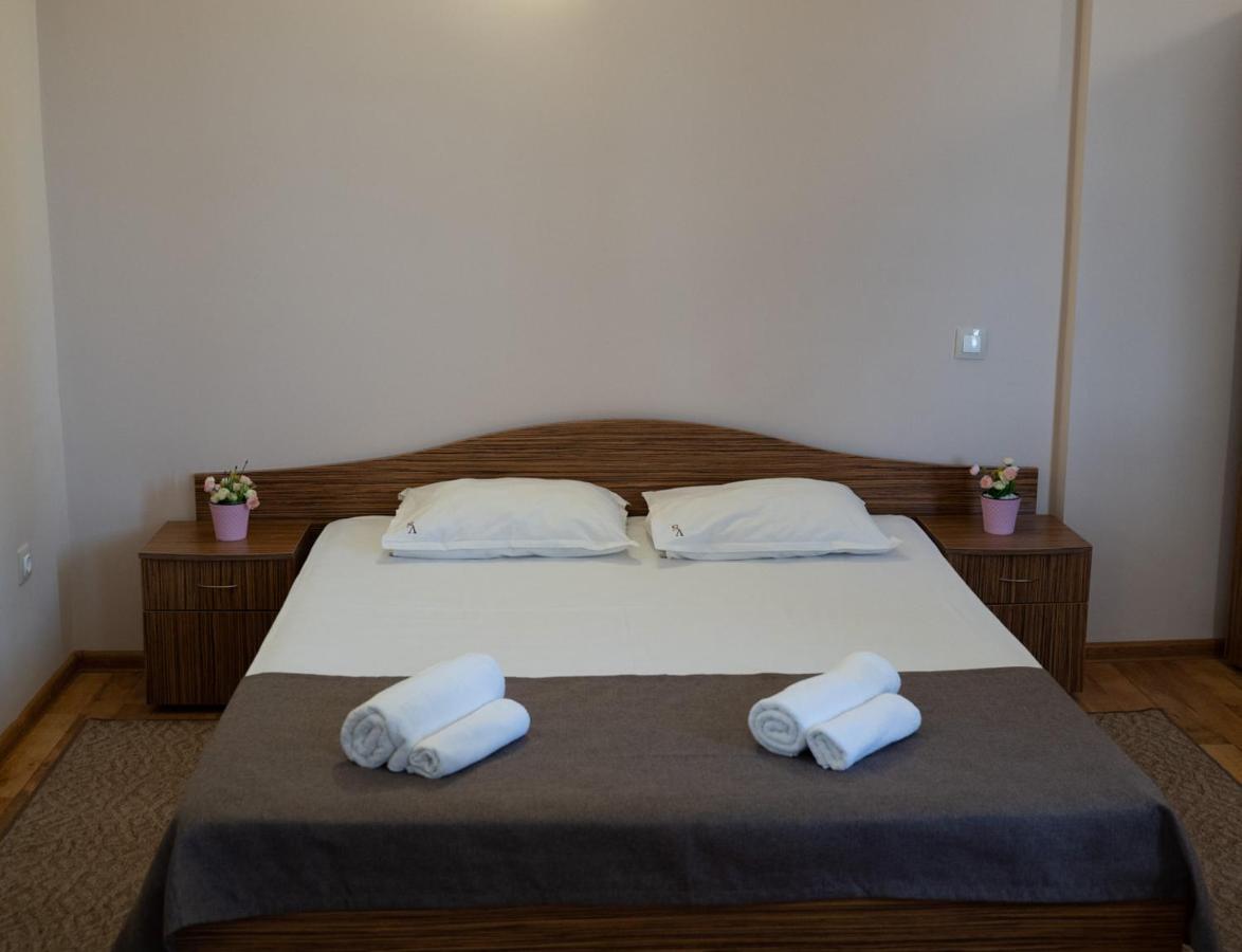 Hotel Velista Voneshta Voda Extérieur photo